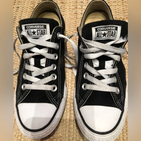 CONVERSE ALL STAR women’s 7/men’s 5. look new - Picture 1 of 6
